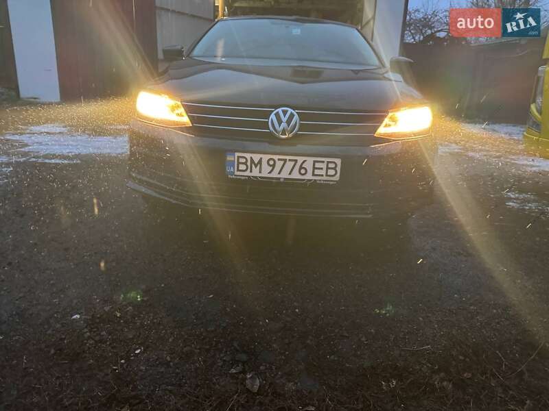 Седан Volkswagen Jetta 2015 в Сновську