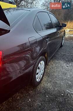 Седан Volkswagen Jetta 2015 в 