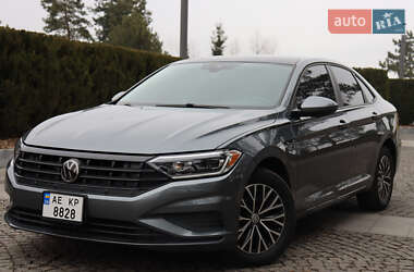 Седан Volkswagen Jetta 2018 в Киеве