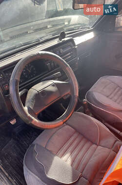 Седан Volkswagen Jetta 1988 в 