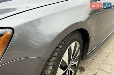 Седан Volkswagen Jetta 2012 в 