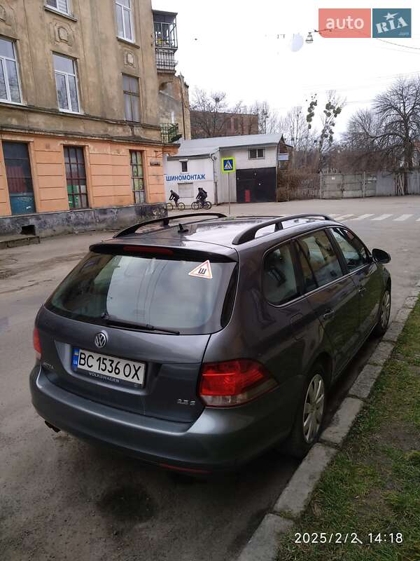 Универсал Volkswagen Jetta 2013 в Львове