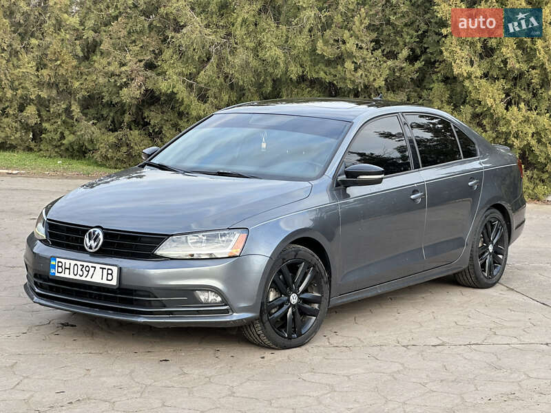 Седан Volkswagen Jetta 2017 в 
