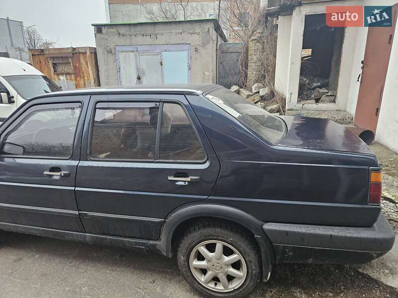 Седан Volkswagen Jetta 1988 в Києві