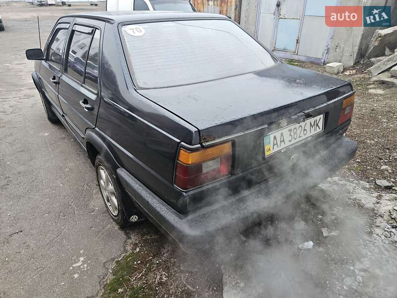Седан Volkswagen Jetta 1988 в Києві