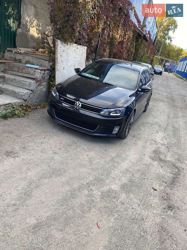 Седан Volkswagen Jetta 2012 в Киеве фото 5 Седан Volkswagen Jetta 2012 в Киеве