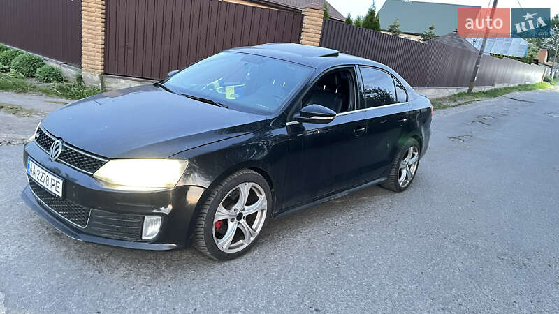 Седан Volkswagen Jetta 2012 в Киеве фото 3 Седан Volkswagen Jetta 2012 в Киеве