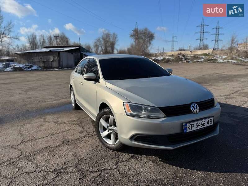 Седан Volkswagen Jetta 2011 в Запорожье