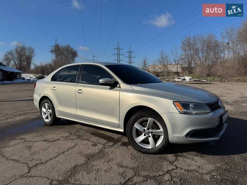 Седан Volkswagen Jetta 2011 в Запорожье