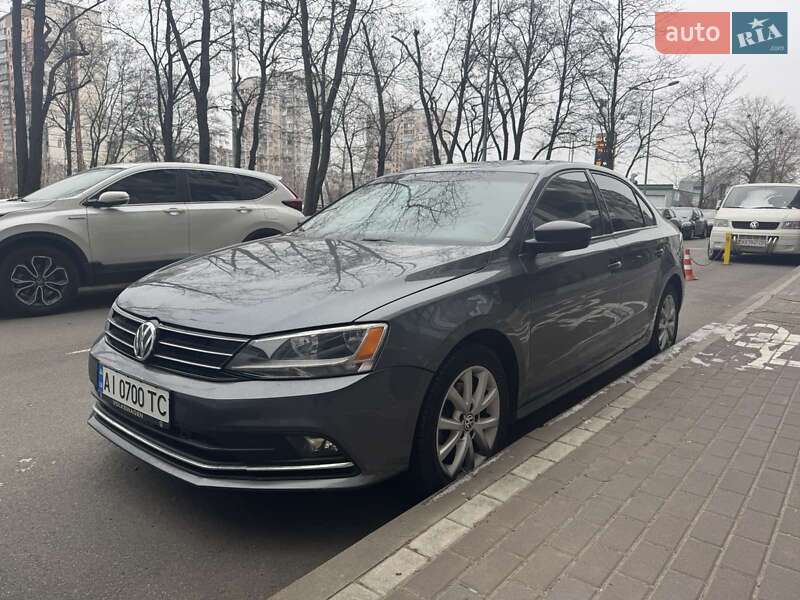 Седан Volkswagen Jetta 2014 в Киеве