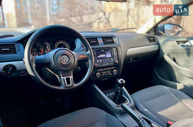 Седан Volkswagen Jetta 2011 в Харкові