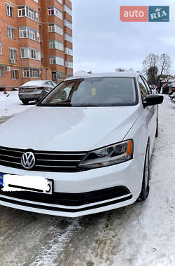 Седан Volkswagen Jetta 2015 в Сумах