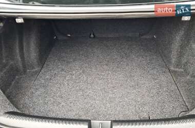 Седан Volkswagen Jetta 2015 в 