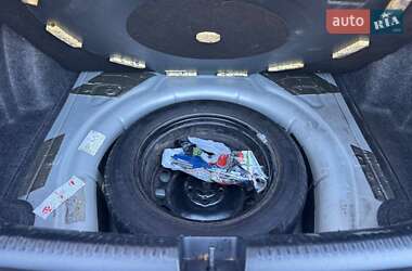 Седан Volkswagen Jetta 2011 в 