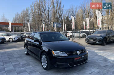 Седан Volkswagen Jetta 2013 в Виннице