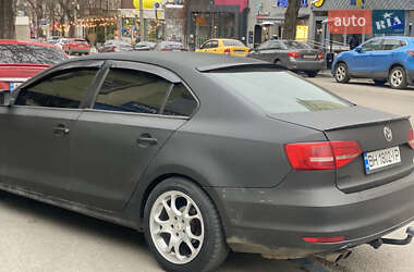Седан Volkswagen Jetta 2015 в 