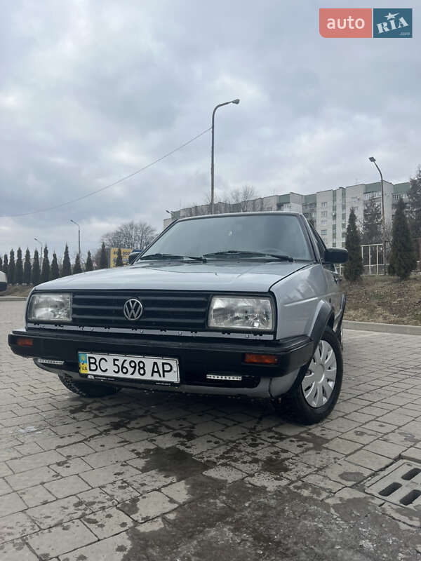 Седан Volkswagen Jetta 1988 в Дрогобыче