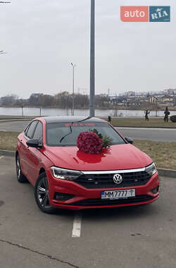 Седан Volkswagen Jetta 2020 в 