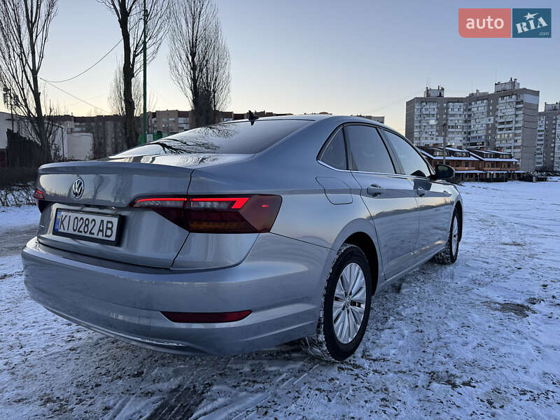 Седан Volkswagen Jetta 2019 в Українці