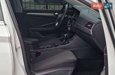 Седан Volkswagen Jetta 2018 в 