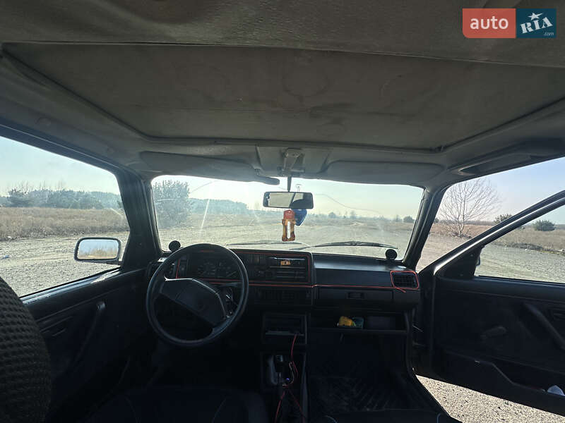 Седан Volkswagen Jetta 1989 в Ратным