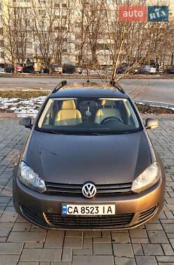 Універсал Volkswagen Jetta 2013 в Черкасах