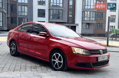 Седан Volkswagen Jetta 2013 в Львове