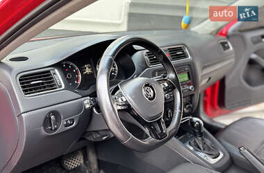 Седан Volkswagen Jetta 2013 в Львове