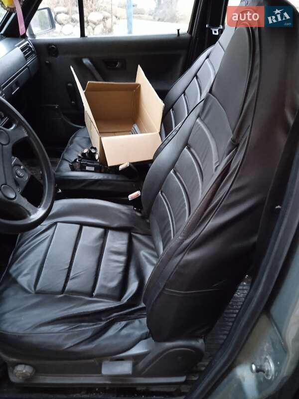 Седан Volkswagen Jetta 1986 в Долине