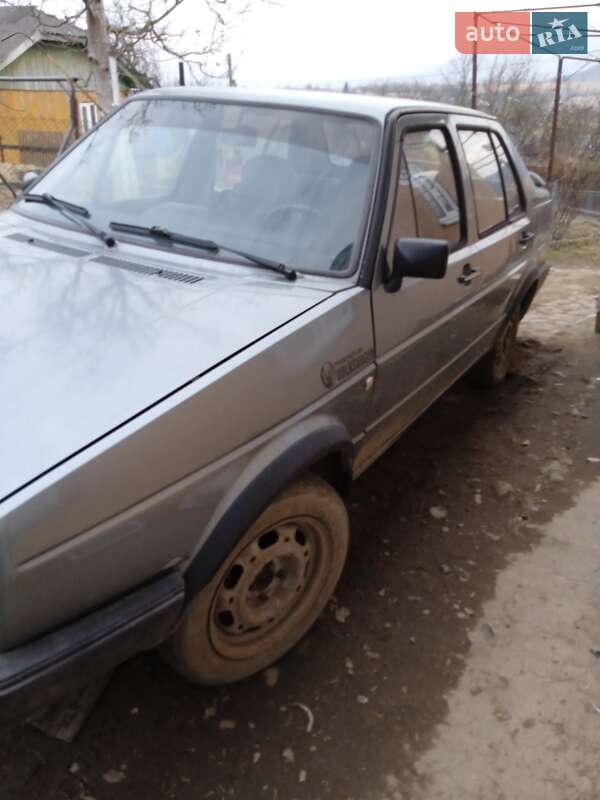 Седан Volkswagen Jetta 1986 в Долине