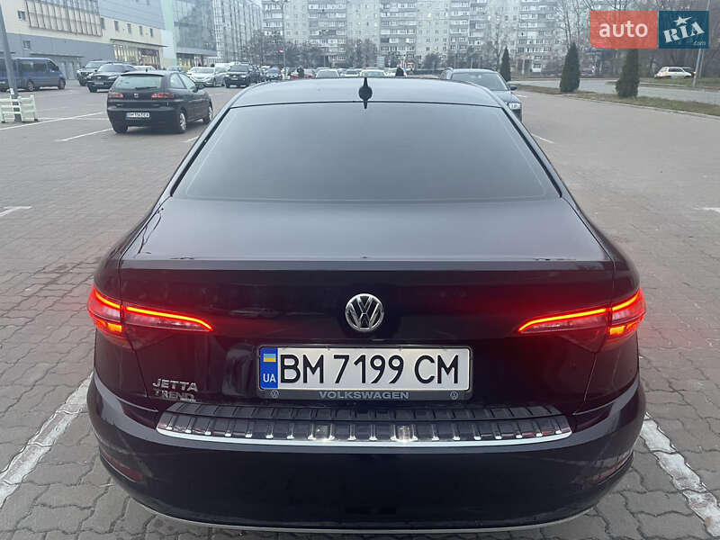 Седан Volkswagen Jetta 2018 в Сумах