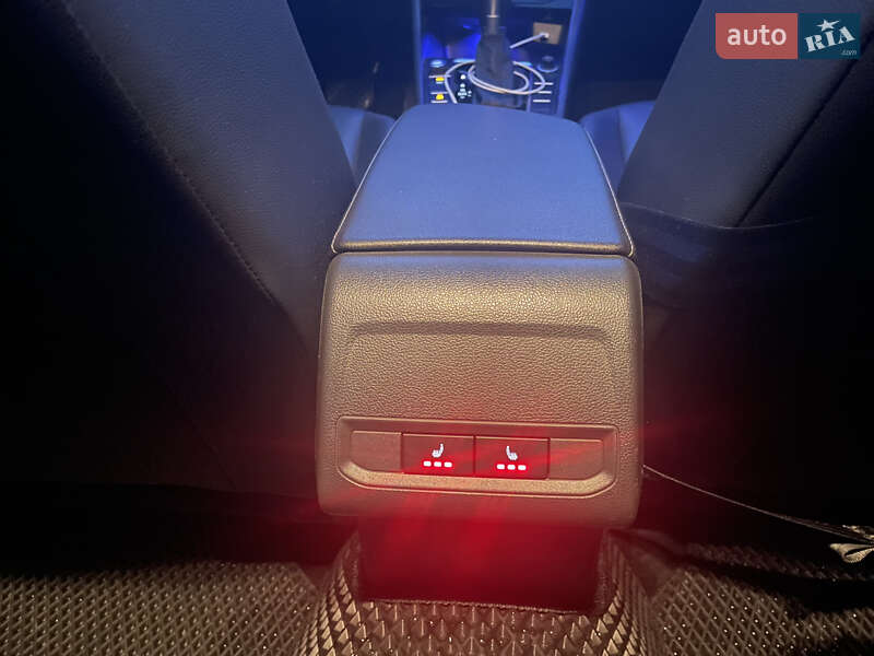 Седан Volkswagen Jetta 2018 в Сумах