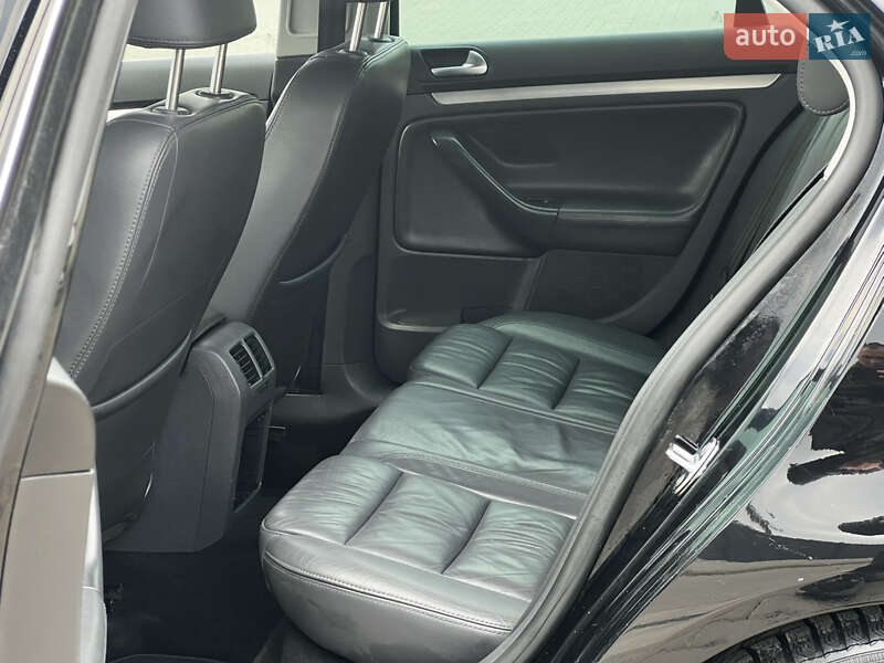 Седан Volkswagen Jetta 2008 в Рожище