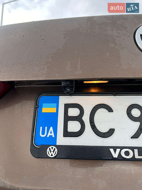 Седан Volkswagen Jetta 2013 в Львові фото 19 Седан Volkswagen Jetta 2013 в Львові