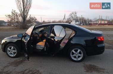 Седан Volkswagen Jetta 2011 в 
