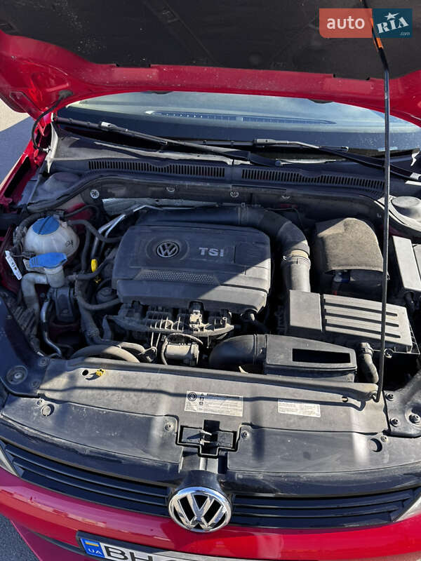 Седан Volkswagen Jetta 2014 в Одесі