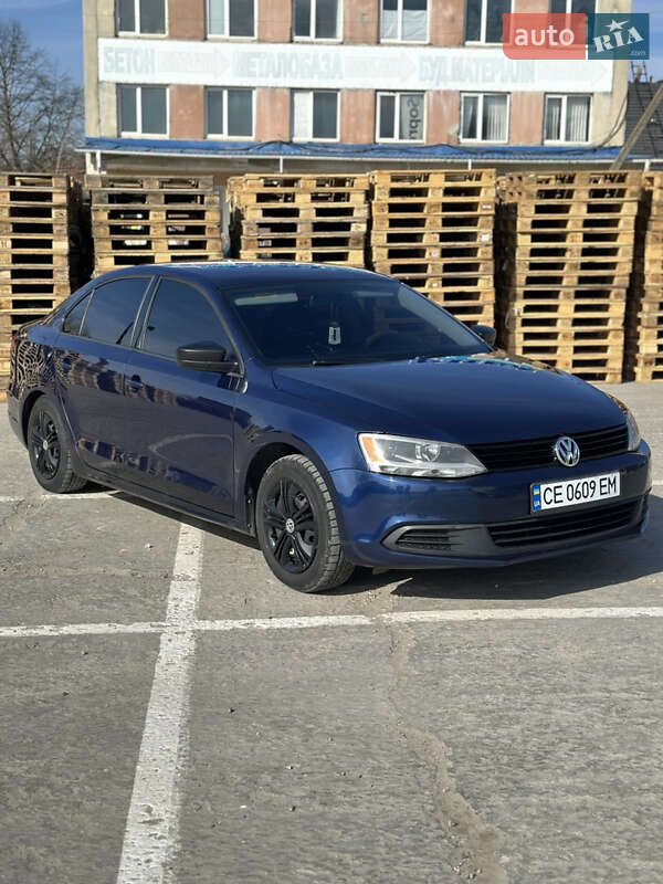 Седан Volkswagen Jetta 2013 в Кіцмані фото 4 Седан Volkswagen Jetta 2013 в Кіцмані