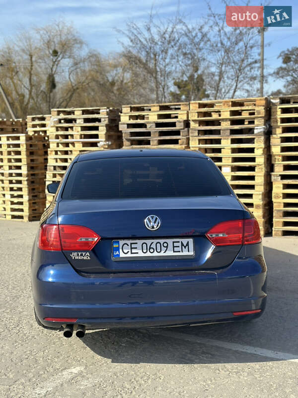 Седан Volkswagen Jetta 2013 в Кіцмані фото 7 Седан Volkswagen Jetta 2013 в Кіцмані