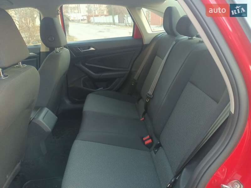 Седан Volkswagen Jetta 2019 в Харкові