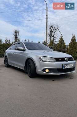 Седан Volkswagen Jetta 2011 в Шептицькому