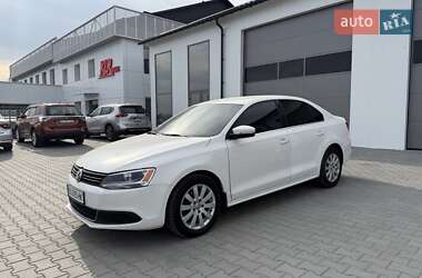 Седан Volkswagen Jetta 2012 в Хмельницькому