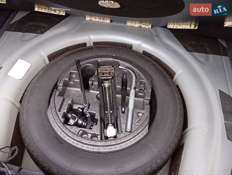 Седан Volkswagen Jetta 2013 в Чутове фото 12 Седан Volkswagen Jetta 2013 в Чутове