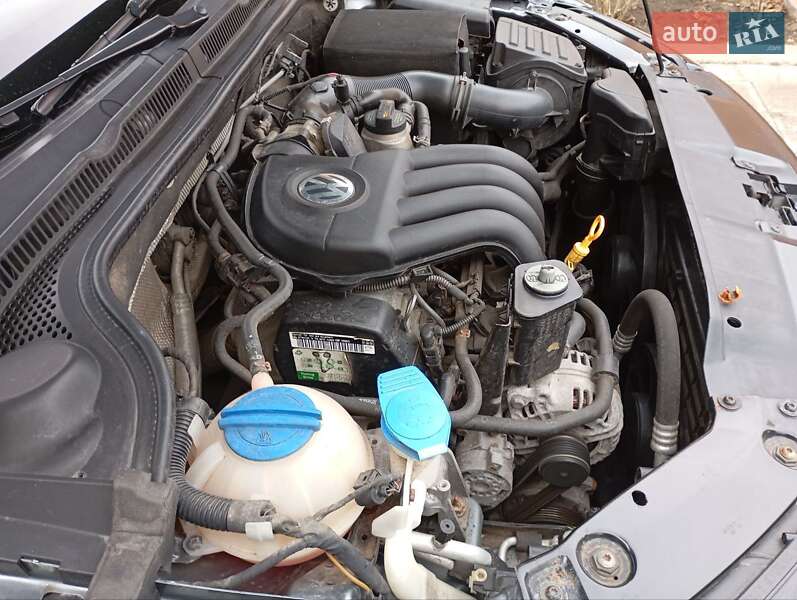 Седан Volkswagen Jetta 2013 в Чутове фото 16 Седан Volkswagen Jetta 2013 в Чутове