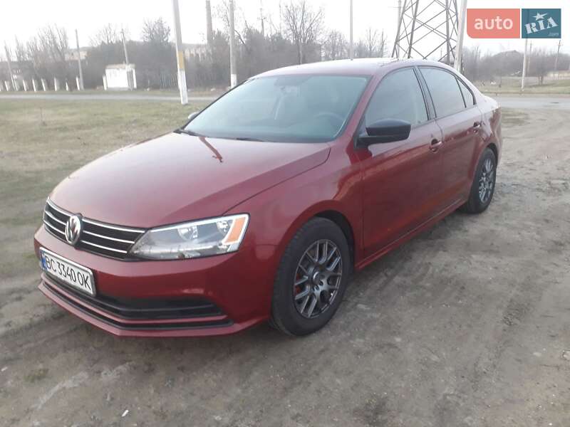 Седан Volkswagen Jetta 2016 в Окнах