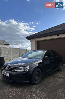 Седан Volkswagen Jetta 2015 в Харькове
