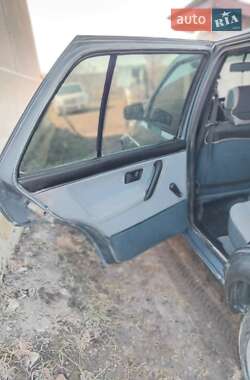 Седан Volkswagen Jetta 1989 в 