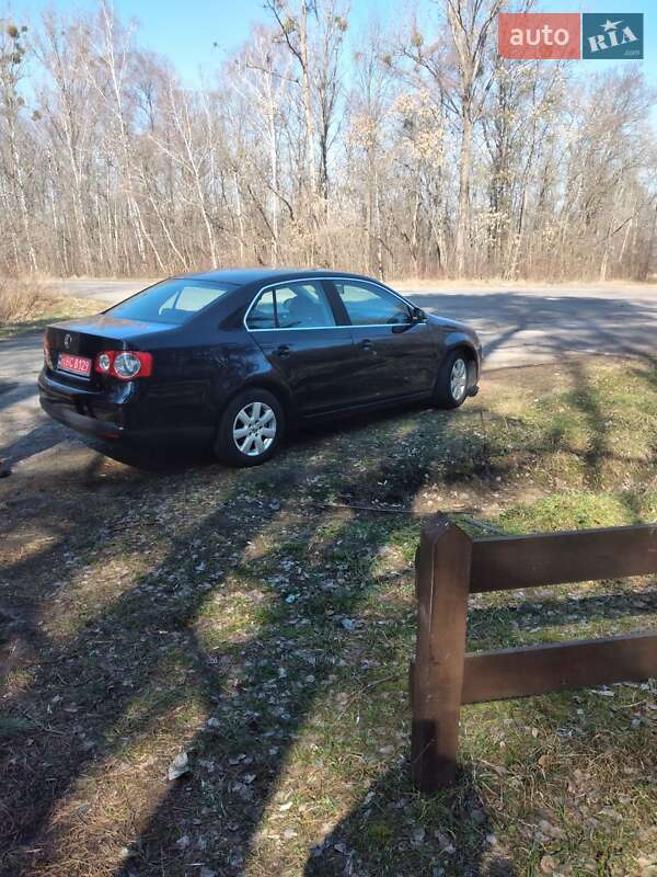 Седан Volkswagen Jetta 2007 в Житомире