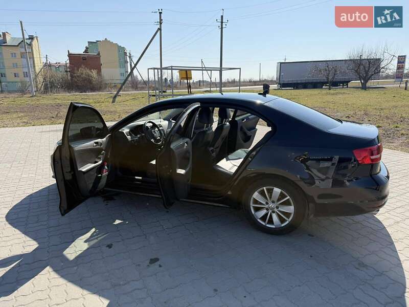Volkswagen Jetta 2015