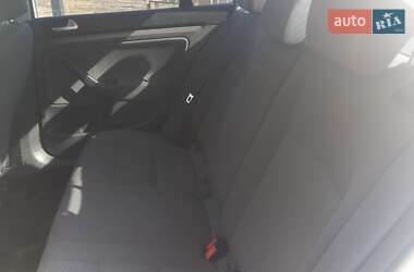 Седан Volkswagen Jetta 2009 в Лубнах