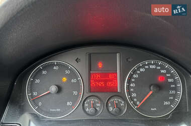 Седан Volkswagen Jetta 2008 в 